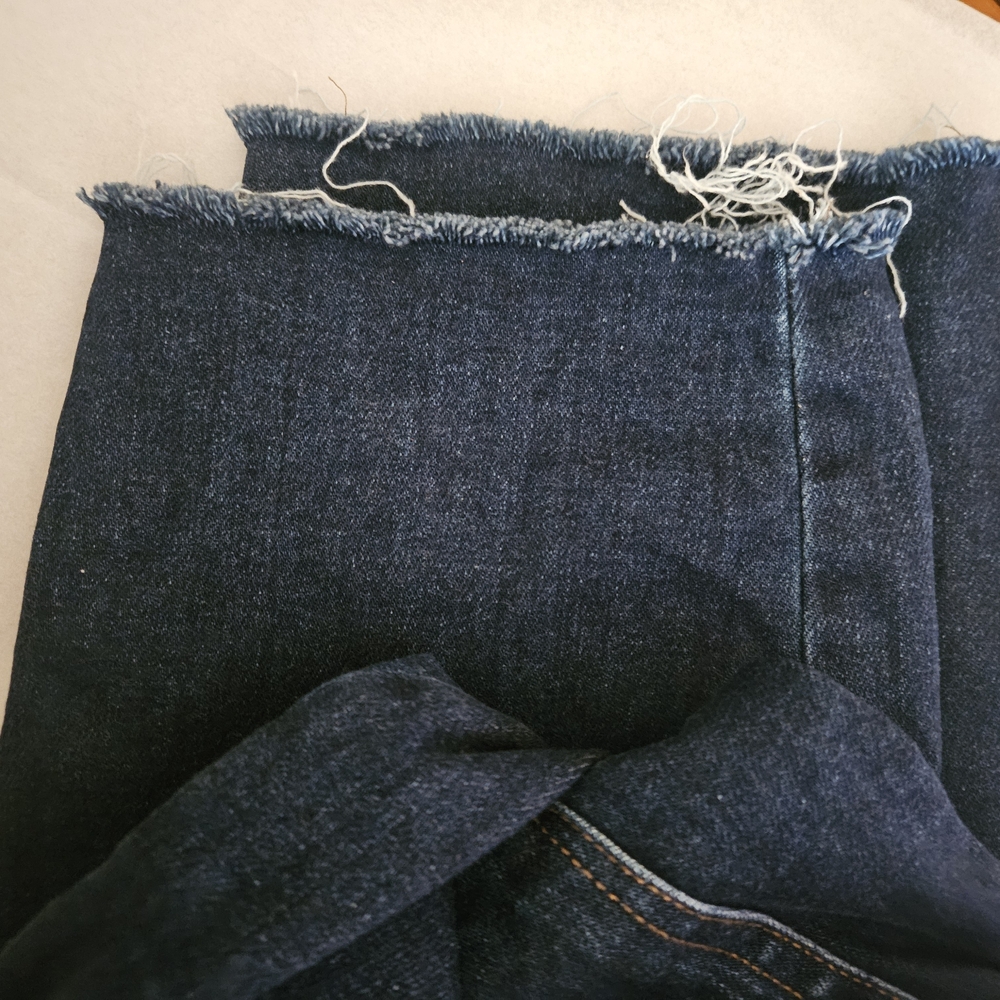 LC Lauren Conrad Dark Blue Ankle Jeans - Picture 3 of 4